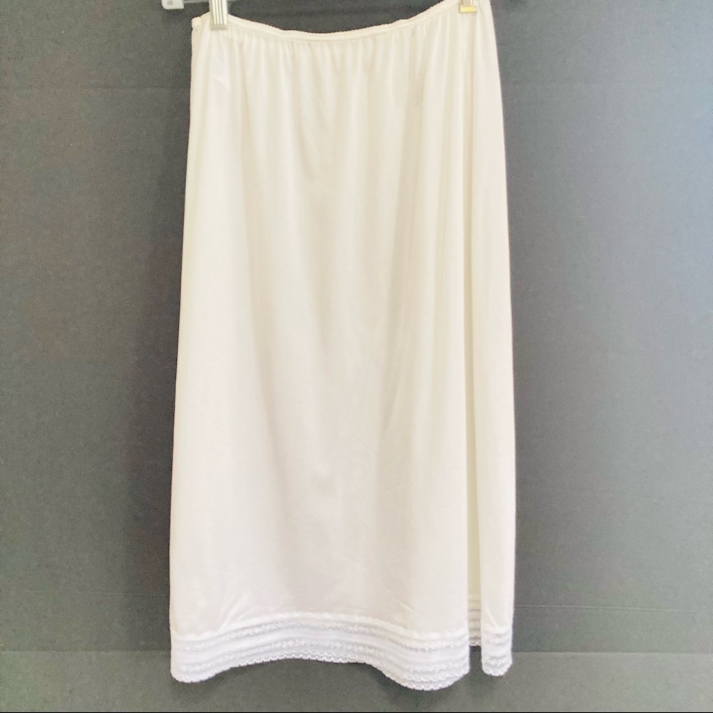 NWOT Vintage Early 1960's ILGWU Women's Union Half Maxi Slip